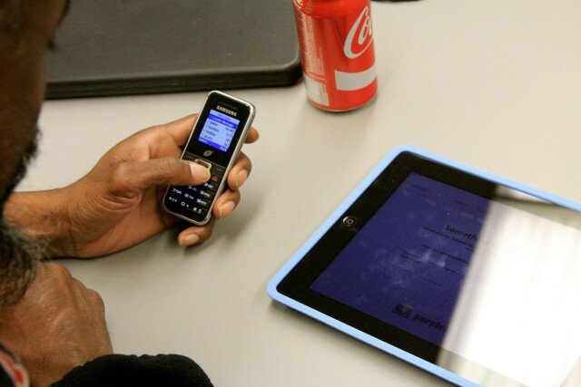 Receiving a text message from mRelief on a Samsung
