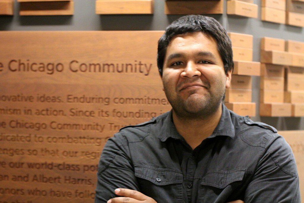 erik-hernandez-assistant-instructor-youth-led-tech--summer-2015-smart-chicago-collaborative_18946807413_o